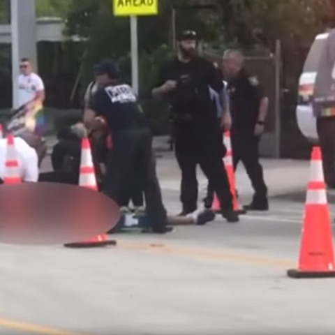 Όχημα παρέσυρε & σκότωσε άνδρα σε Gay Pride στη Φλόριντα