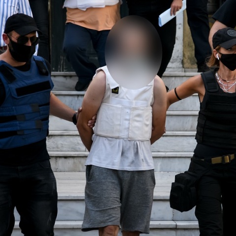 O 35χρονος κατηγορούμενος για τον βιασμό της 50χρονης στα Πετράλωνα