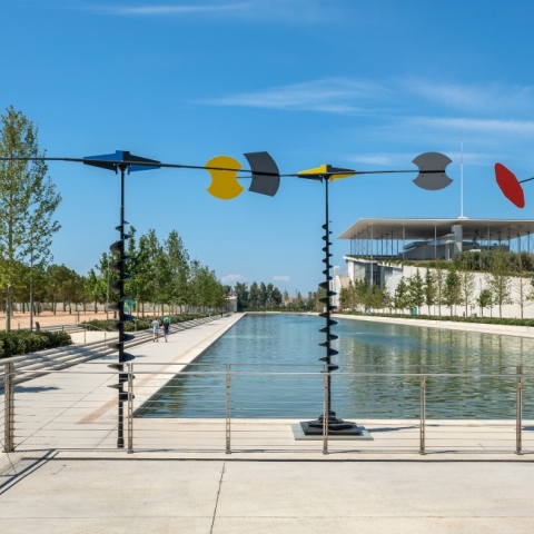 Τα Αιολικά (2000) στην έκθεση Takis: Κόσμος σε κίνηση στο ΚΠΙΣΝ