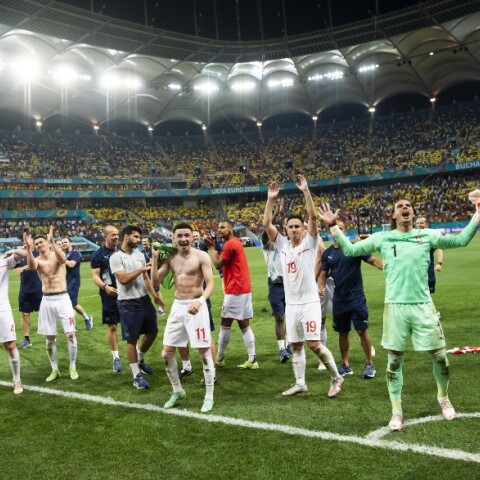 Οι παίκτες της Εθνικής Ελβετίας μετά την πρόκριση στους «8»