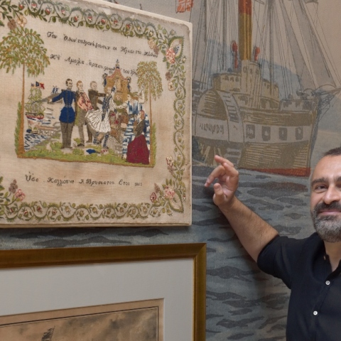 Ο Γιώργης Μαγγίνης, επιστημονικός διευθυντής του Μουσείου Μπενάκη