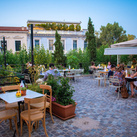 Το Καφενείο του Ρίζου © Θανάσης Καρατζάς