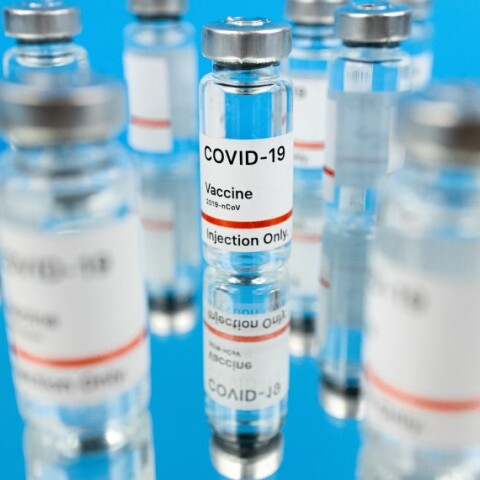 Eμβόλια κατά της Covid-19 © Pexels/Maksim