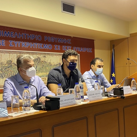 Ο υπουργός Υγείας, Βασίλης Κικίλιας, στο Ρέθυμνο