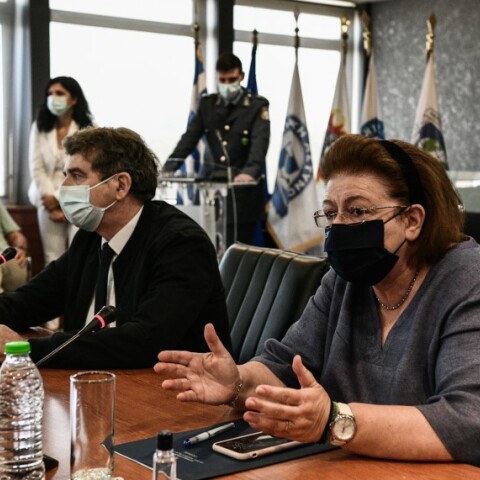 Η υπουργός Πολιτισμού Λίνα Μενδώνη © Eurokinissi/ΤΑΤΙΑΝΑ ΜΠΟΛΑΡΗ