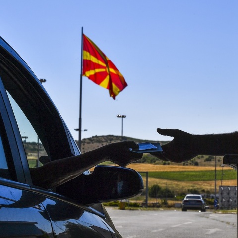 Ξεκινά η έκδοση των νέων διαβατηρίων στα οποία θα αναγράφεται το νέο όνομα «Δημοκρατία της Βόρειας Μακεδονίας» στη γειτονική χώρα