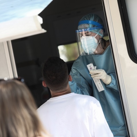 Rapid τεστ στη Γλυφάδα