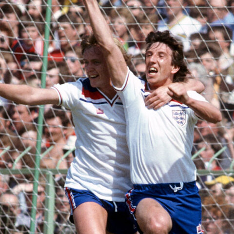 O Πολ Μάρινερ (Paul Mariner) πανηγυρίζει γκολ με την Εθνική Αγγλίας (ΦΩΤΟ ΑΡΧΕΙΟΥ)