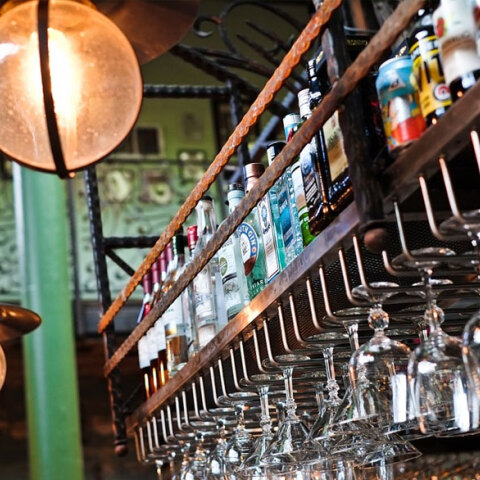 Μπαρ (ΦΩΤΟ ΑΡΧΕΙΟΥ) - Μόνο εμβολιασμένοι στους κλειστούς χώρους σε κέντρα διασκέδασης και εστίαση, όπως ανακοίνωσε ο πρωθυπουργός Κυριάκος Μητσοτάκης