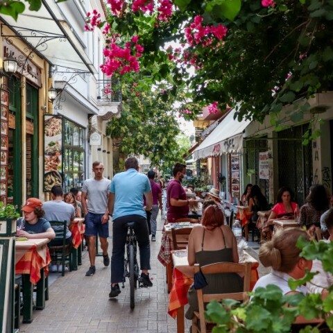 Μαγαζιά στο Μοναστηράκι © EUROKINISSI - ΚΥΑ για εστίαση