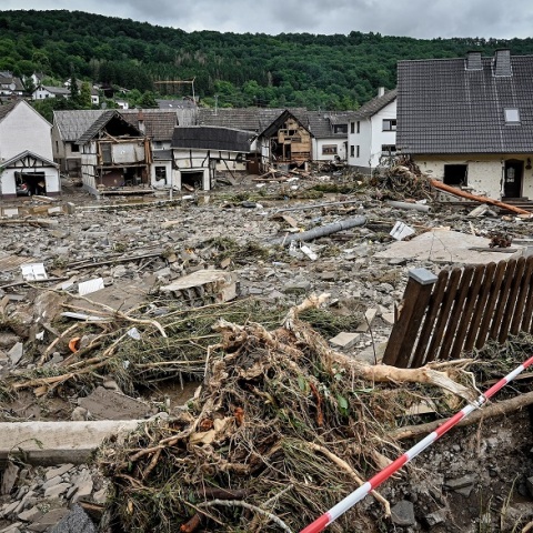 Φονικές πλημμύρες στη Γερμανία με 67 νεκρούς και εκατοντάδες αγνοούμενους