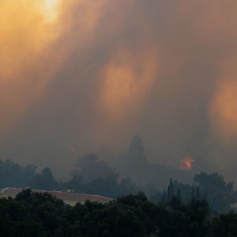 Πυρκαγιά στη Σάμο