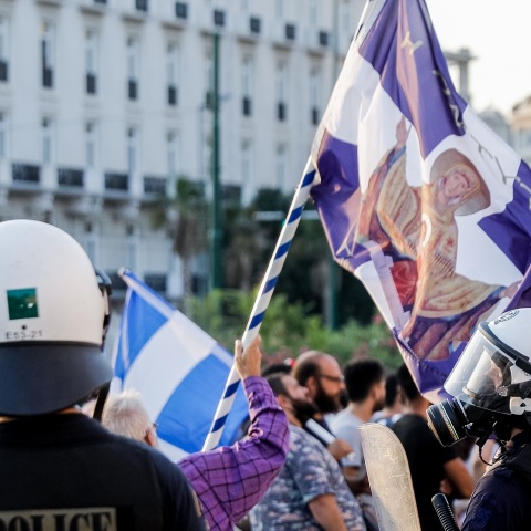 Συγκέντρωση και πορεία ενάντια στην υποχρεωτικότητα του εμβολιασμού στην Αθήνα