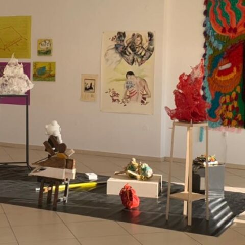 Show Time στην Αthanasiadou Gallery στην Πάρο