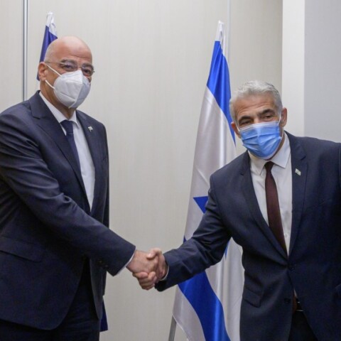  Ο υπουργός Εξωτερικών Νίκος Δένδιας συναντήθηκε με τον Ισραηλινό ομόλογό του Γιαΐρ Λαπίντ © AΠΕ / STR