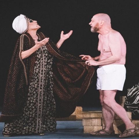 Η "Ελένη" του Ευριπίδη από το ΚΘΒΕ, σε σκηνοθεσία Βασίλη Παπαβασιλείου, στο Φεστιβάλ Αθηνών & Επιδαύρου