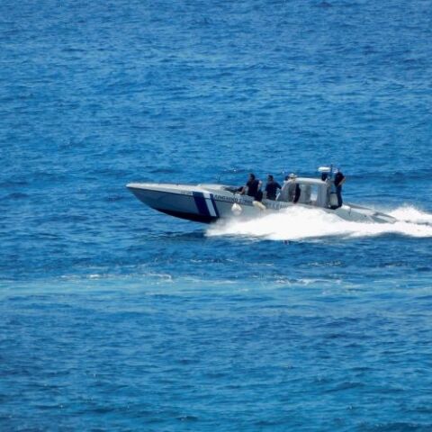 Σκάφος του Λιμενικού Σώματος 