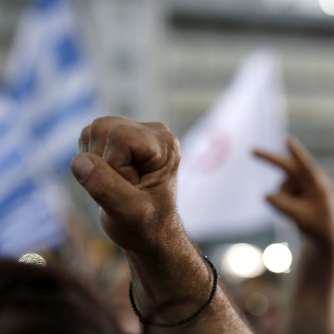 Γροθιά σε διαδήλωση