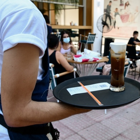 Εργαζόμενος στην εστίαση