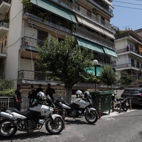 Δολοφονία στη Δάφνη: Νεκρή 31χρονη από μαχαιριές του συζύγου της