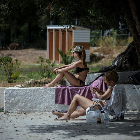 Λουόμενη σε οργανωμένη παραλία (ΦΩΤΟ ΑΡΧΕΙΟΥ)