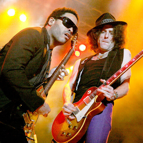 Στιγμιότυπο από τη συναυλία του Lenny Kravitz στην Αθήνα, τον Αύγουστο του 2008