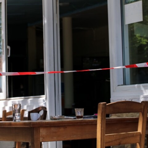 Το σημείο της δολοφονίας © EUROKINISSI / ΛΕΩΝΙΔΑΣ ΤΖΕΚΑΣ