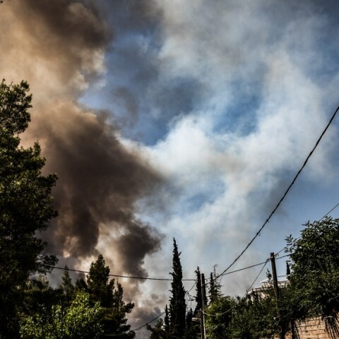 Φωτιά στη Βαρυμπόμπη © EUROKINISSI