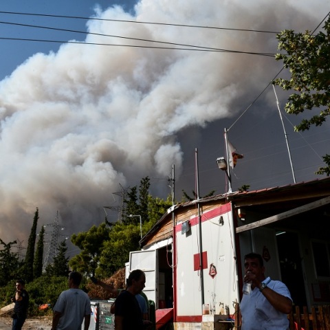 Φωτιά στο Κρυονέρι 