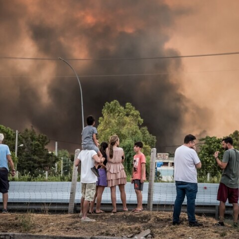 Φωτιά στη Βαρυμπόμπη - Εθνική Οδός Αθηνών Λαμίας © EUROKINISSI