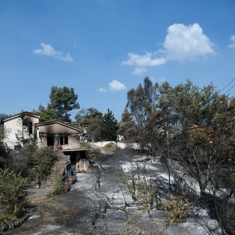 Η επόμενη μέρα από τις φωτιές στην Αττική