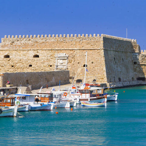 Το φρούριο στο Ηράκλειο Κρήτης (ΦΩΤΟ ΑΡΧΕΙΟΥ) - Σε μίνι lockdown η πόλη για τον κορωνοϊό