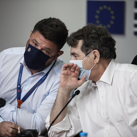 Μιχάλης Χρυχοΐδης και Νίκος Χαρδαλιάς σε ενημέρωση για τις πυρκαγιές στην Ελλάδα