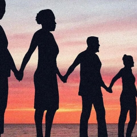 H Saronic Ferries υποστηρίζει τον Ελληνικό Ερυθρό Σταυρό και μεταφέρει δωρεάν ανθρωπιστική βοήθεια προς τους πυρόπληκτους