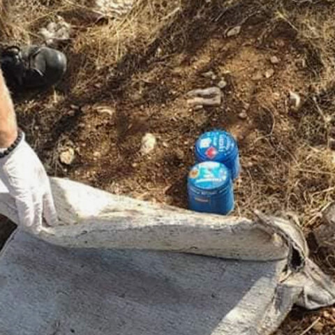 Γκαζάκια κάτω από μαξιλάρια σε δάσος στην Αργυρούπολη