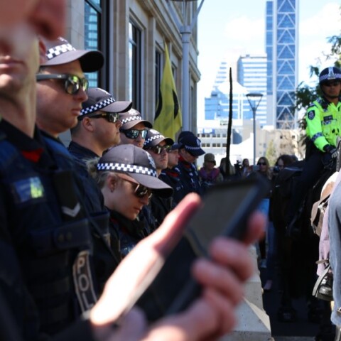 Αστυνομικές δυνάμεις στην Αυστραλία - Σε καμιά δημοκρατική χώρα του κόσμου δεν διαρκούν τα μέτρα lockdown τόσο πολύ © UNSPLASH