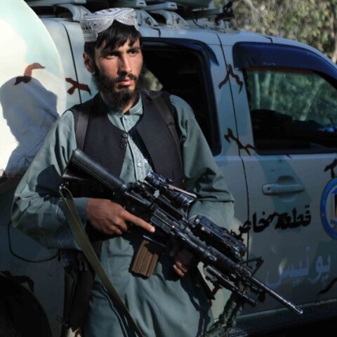 Ταλιμπάν περιπολούν την Καμπούλ - Αφγανιστάν, 15 Αυγούστου 2021 © EPA / STRINGER