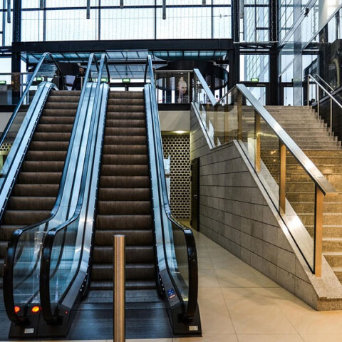 Εμπορικό κέντρο (ΦΩΤΟ ΑΡΧΕΙΟΥ) - Υγειονομικό πάσο έδειξαν καταναλωτές στη Γαλλία για να μπουν σε mall