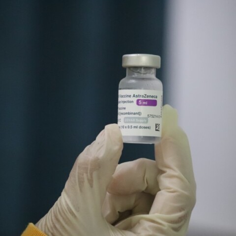 Eμβόλια κατά της Covid-19 © Unsplash