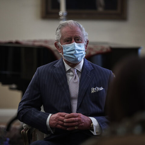 Ο πρίγκιπας Κάρολος στο Προεδρικό Μέγαρο σε συνάντηση με την Πρόεδρο της Δημοκρατίας Κατερίνα Σακελλαροπούλου (ΦΩΤΟ ΑΡΧΕΙΟΥ)