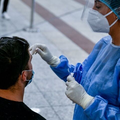 Rapid test από κλιμάκια του ΕΟΔΥ