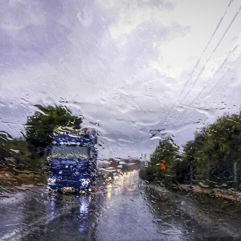 Βροχή (ΦΩΤΟ ΑΡΧΕΙΟΥ) - Βροχερός ο καιρός αύριο Σάββατο 28 Αυγούστου 2021 σε περιοχές της χώρας, σύμφωνα με την πρόγνωση της ΕΜΥ