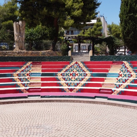 Η Πλατεία Εθνικής Αντιστάσεως (Ταπητουργείου) μεταμορφώθηκε με street art