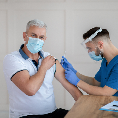 Ανδρική γονιμότητα: Επηρεάζεται από το εμβόλιο COVID-19;