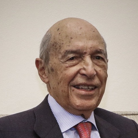 Ο πρώην πρωθυπουργός, Κώστας Σημίτης