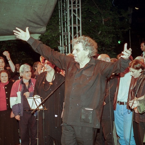 Μίκης Θεοδωράκης