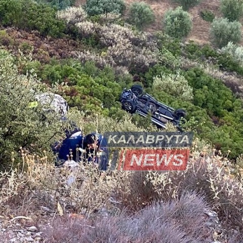 Αχαΐα: Νεκρός ο οδηγός αυτοκινήτου που έπεσε σε γκρεμό