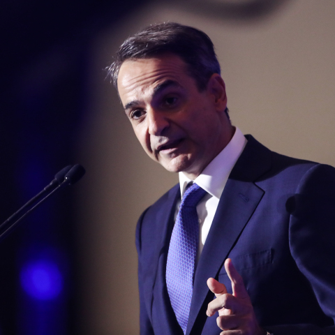 Ο Κυριάκος Μητσοτάκης από την 85η ΔΕΘ ανακοίνωσε τα μέτρα με τα οποία στηρίζονται νέοι, μεσαία τάξη και ευάλωτες ομάδες, με έμφαση στη μείωση των φόρων