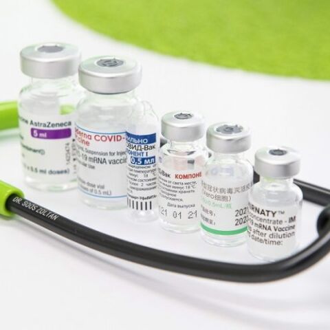 Εμβόλια για τον κορωνοϊό 