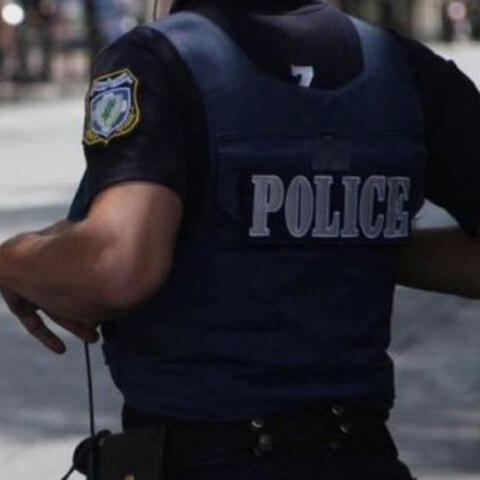 Αστυνομικός (ΦΩΤΟ ΑΡΧΕΙΟΥ) - Φυγόποινος δάγκωσε ένστολο στη Ζάκυνθο για να μη συλληφθεί